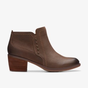 Clarks Neva Lo Dark Tan Leather Dark Brown | TV9218034