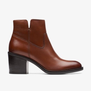 Clarks Valvestino Lo Dark Tan Leather Dark Brown | HG1834906