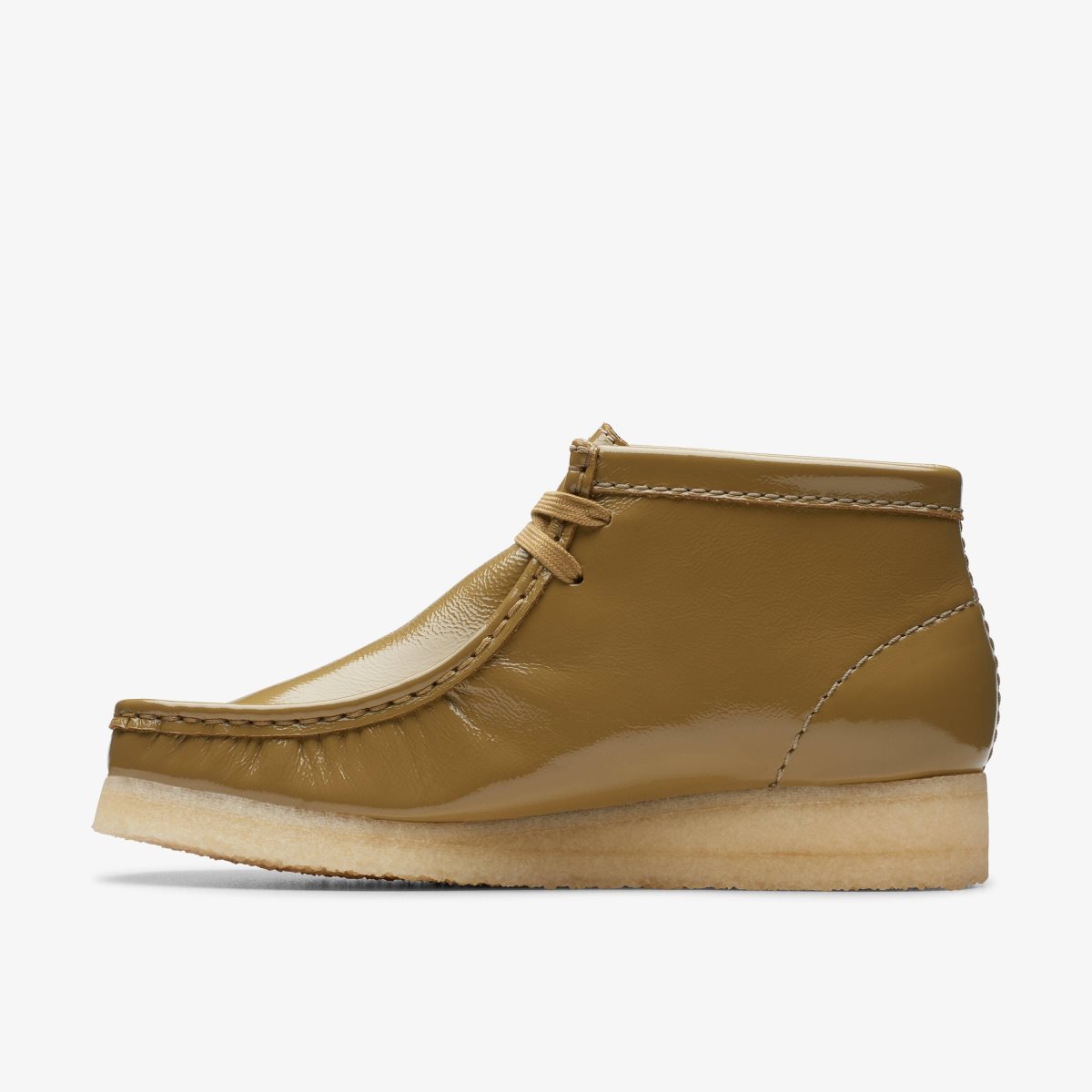 Clarks Wallabee Boot Dark Olive Patent Dark Olive | FS6149782